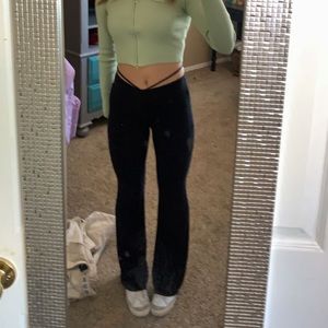 Pacsun flared leggings with a flattering tie around size S